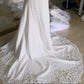 Sexy Meerjungfrau Hochzeitskleid ärmellose Spitze applizierte Illusion Back Boho Hochzeitskleid Langes Zug Braut Kleid