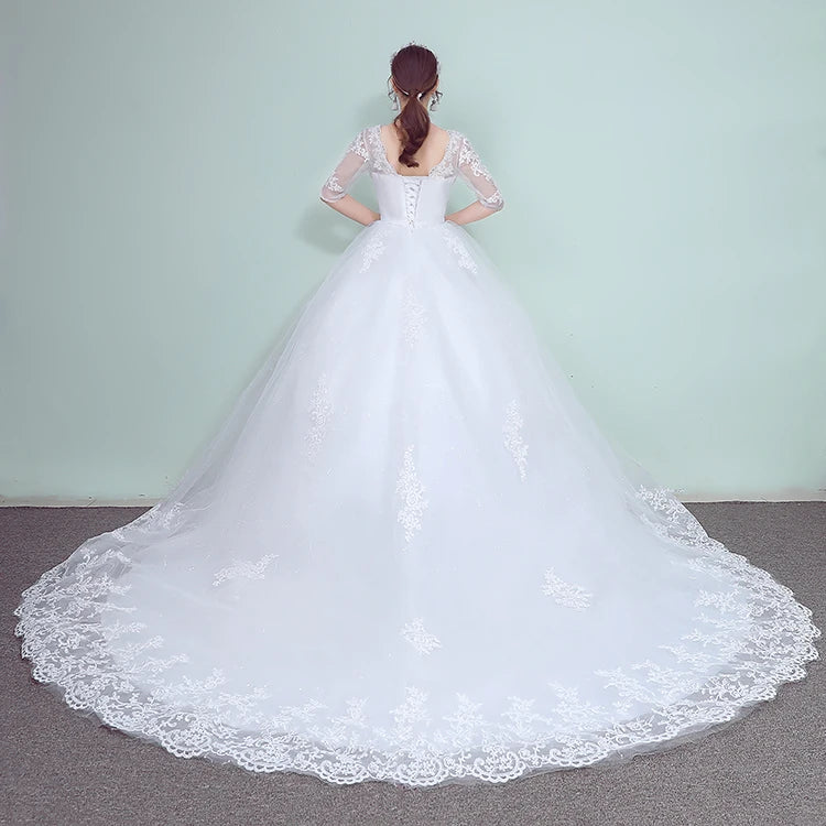 Gaun Pengantin Setengah Lengan Setengah Elegan Seksi V-Neck Court Train Ball Gown Gaun Putri Vintage Lace Wedding Dresses Plus Ukuran