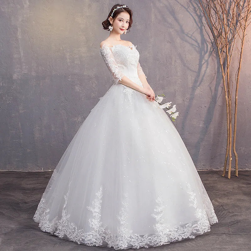 Robe De mariée De luxe en dentelle, col bateau, demi manches, longueur au sol, robe De bal classique, épaules dénudées