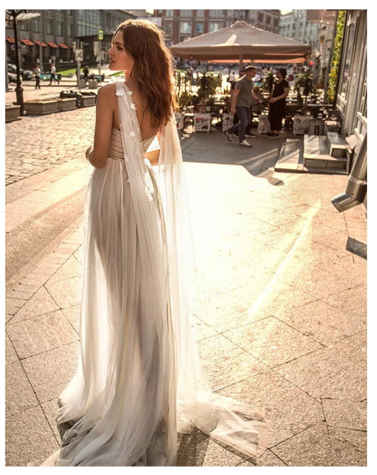 Lovedress sweetheart spaghetti tali pengiring pengantin gaun seksi gaun pengantin pantai sederhana elegan 3d bunga pantai gaun pengantin