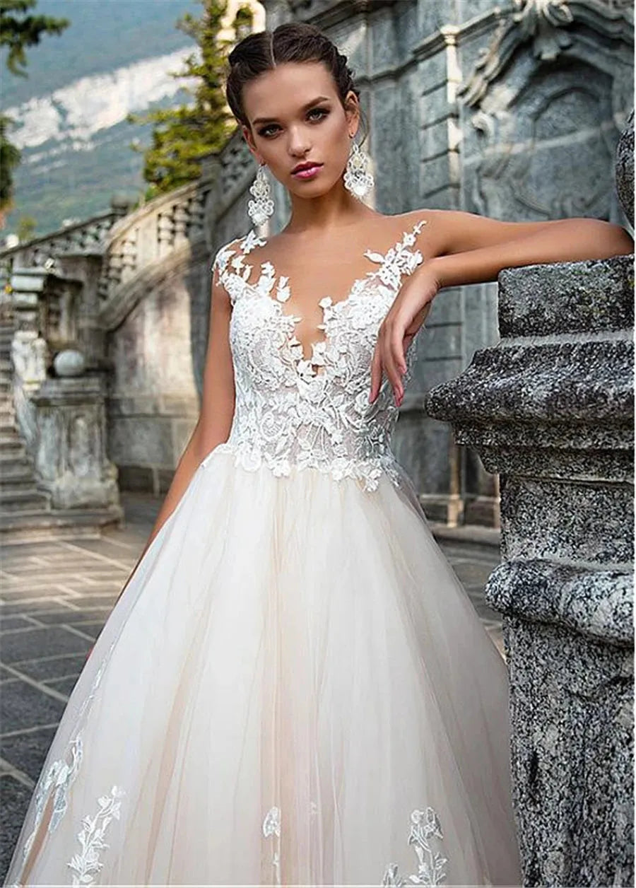 Custom Made V-neck Backless Tulle A-line Applique Lace Wedding Gowns vestido noiva 2021 Wedding Dress Boho WHITE