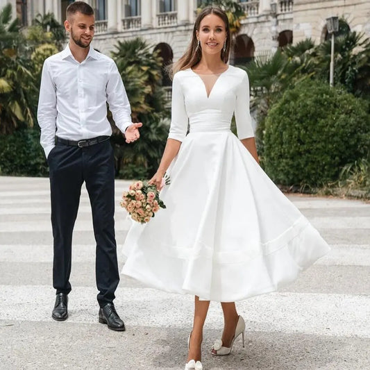 Kurzer einfaches Chiffon V-Ausschnitt Hochzeitskleid Robe de Mariee Mitte für Frauen Länge Langarm Brautkleider
