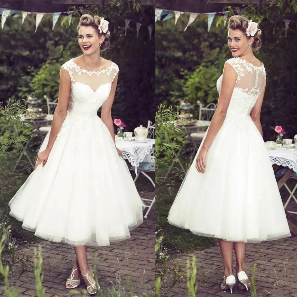 Vintage Lace Short Wedding Dress Tea-Length Sheer Back Cap Sleeves Plus Size Elegant Garden Wedding Bridal Gowns White 26w Short Wedding Dress