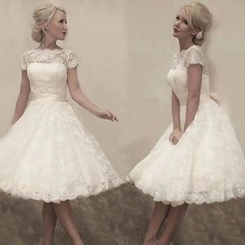 Short Lace Wedding Dress Tea-Length Short Sleeves Garden Wedding Bridal Gown V-Back Vestidos de Novia Custom Made White Short Wedding Dress