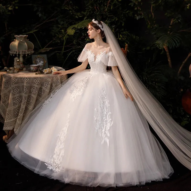 Hochzeitskleid Neues Vestido de Noiva Klassische Spitze Perlenkleid Ballkleid Elegante Flare -Ärmel Prinzessin Luxusrobe de Mariee