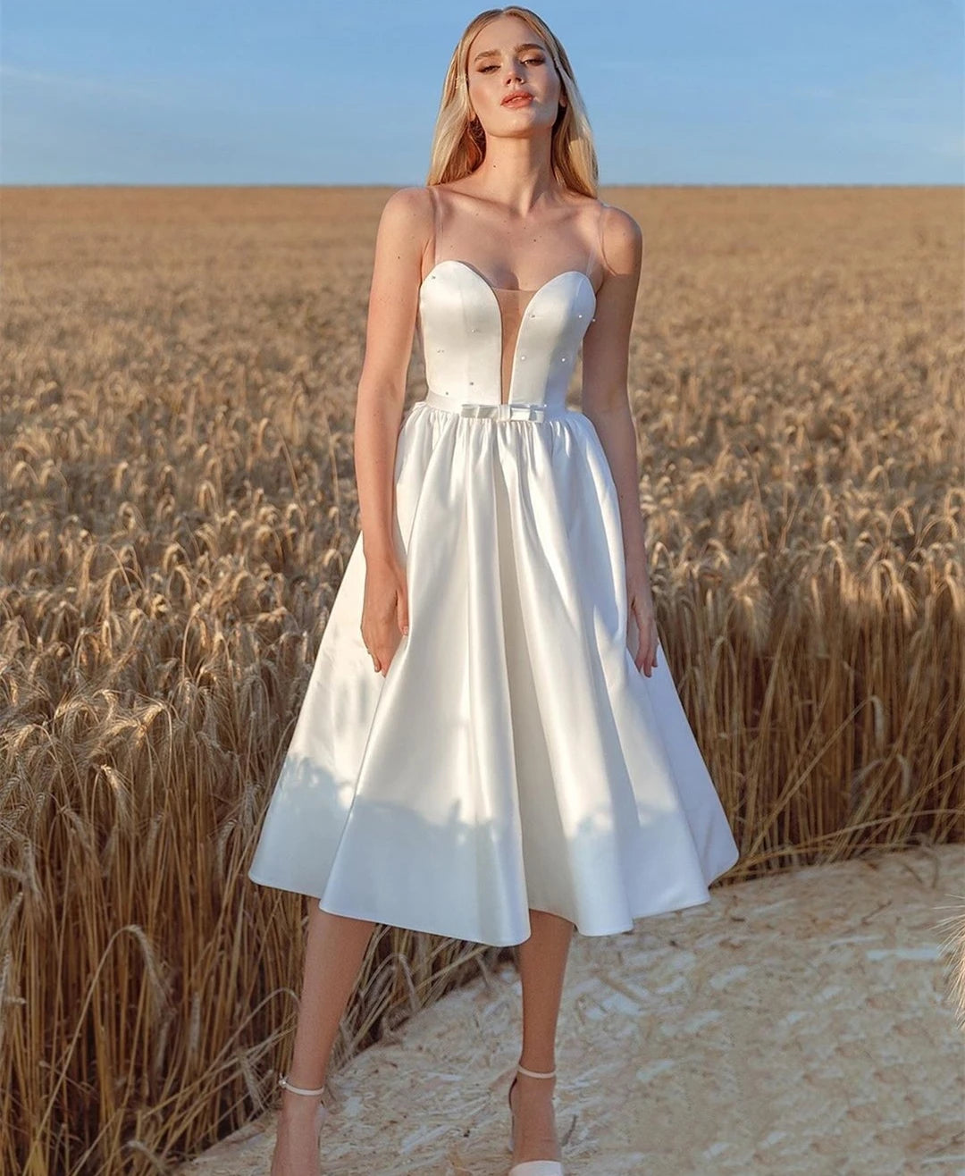 Gaun pengantin pendek jubah de mariee a-line lutut panjang lengan kekasih untuk wanita wanita pantai sederhana mutiara putih elegan