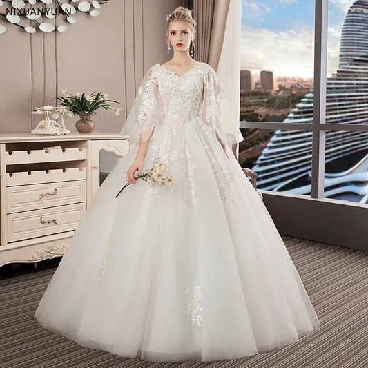 Aplikacje sukienki ślubne Elegancka księżniczka Dostosuj koronki trzy ćwierć rękawowe suknie ślubne Vestidos de noiva