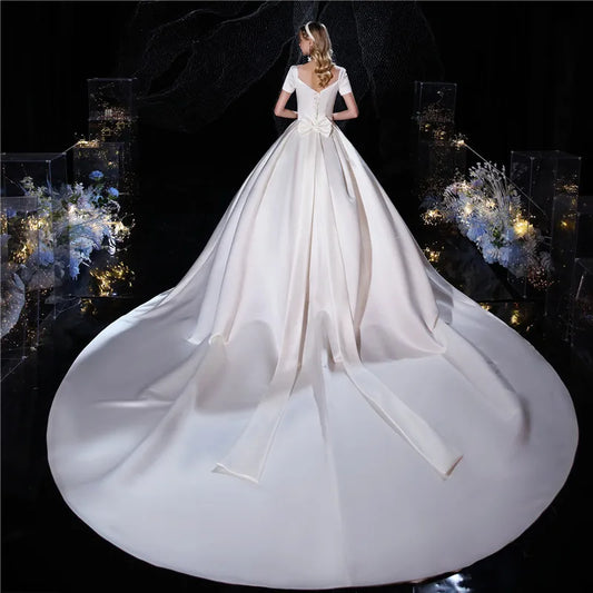 Robe De Noiva Gryffon classique col rond Robe De mariée avec Train luxe Satin Robe De bal princesse Robe De mariée grande taille