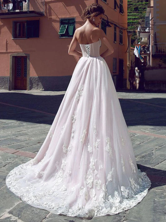 Vestidos de novia elegantes de playa rosa, vestido de novia bohemio sin tirantes con cordones en la espalda, vestido de novia Vintage de princesa de tul, tren de barrido