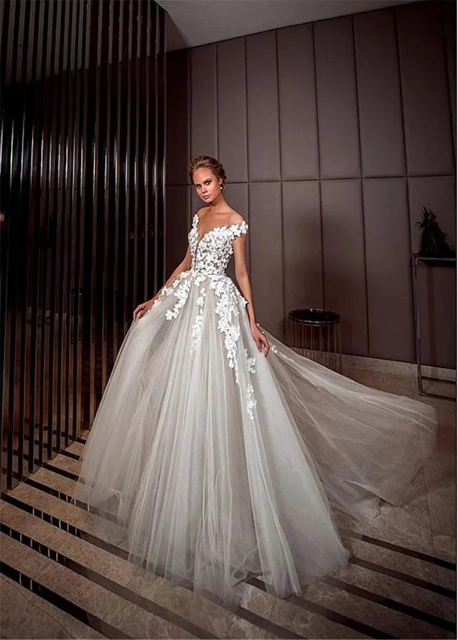 Chic V-neck Tulle With Applique Lace Cap Sleeves A-line Backless Wedding Dress vestido noiva WHITE