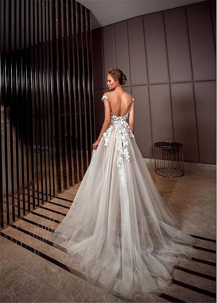 Chic V-neck Tulle With Applique Lace Cap Sleeves A-line Backless Wedding Dress vestido noiva