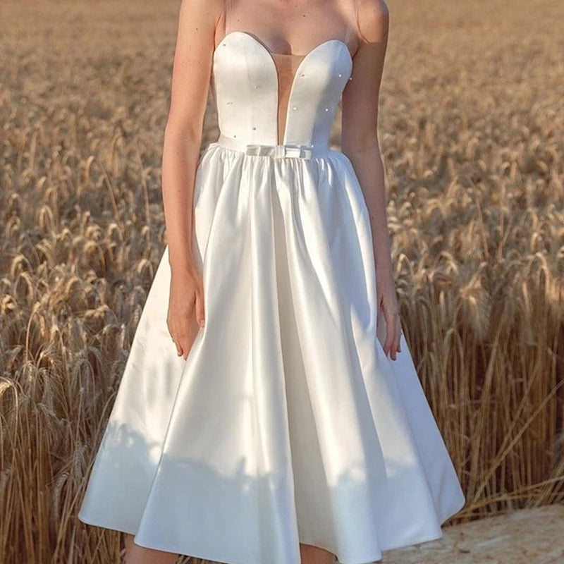 Short Wedding Dress Robe De Mariee A-Line Knee Length Sleeveless Sweetheart For Women Lady Simple Beach White Pearls Elegant