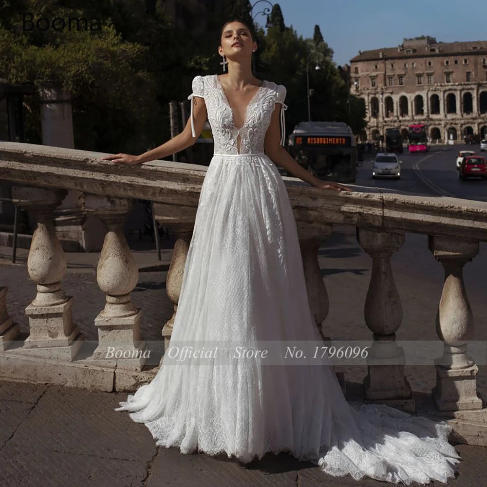 Lace Princess Brautkleider Deep V-Ausschnitt Mütze Lange Braut Kleider Rückenfreie Appliken A-Line Hochzeitskleider