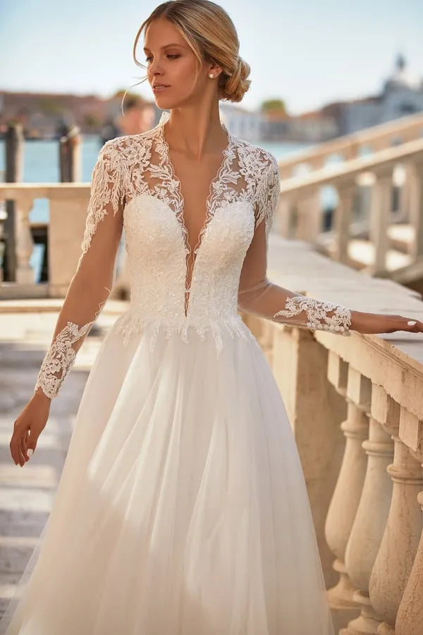 Charming A-line Wedding Dress Lace Applique V Neck Long Sleeve Bridal Gown Straps Vestidos De Novia Satin