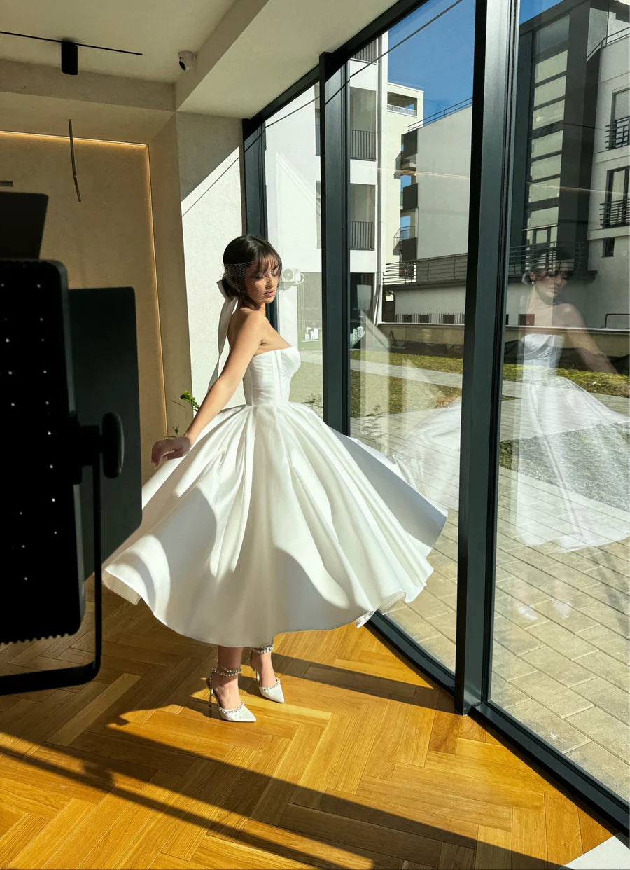 A-Line Midi Wedding Party Dresses Sweetheart Sleevless Stain Brides Gowns Tea-Length Simple Bridas Evening Dress for Women