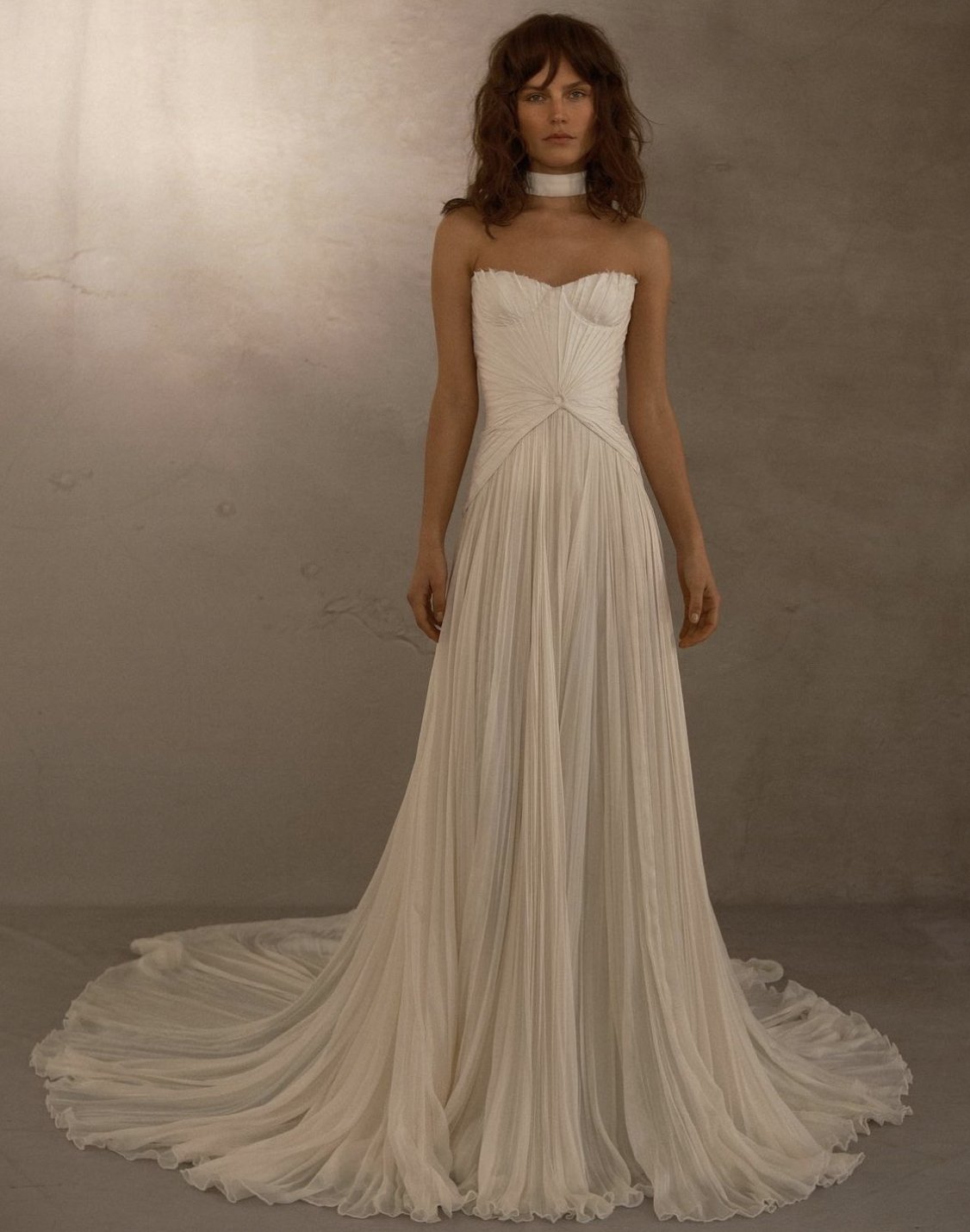 Großzügige A-Linie-Brautkleider Schatz Falten Chiffon Brides Kleid für Frauen Feed Zug Elgenat Bridals Partykleider