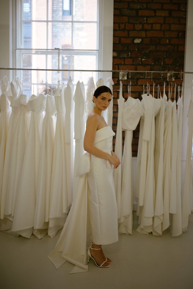 Mini robe de soirée de mariage trapèze, sans épaules dénudées, manches bouffantes, robes de mariée pour femmes, robe Cocktai sur mesure