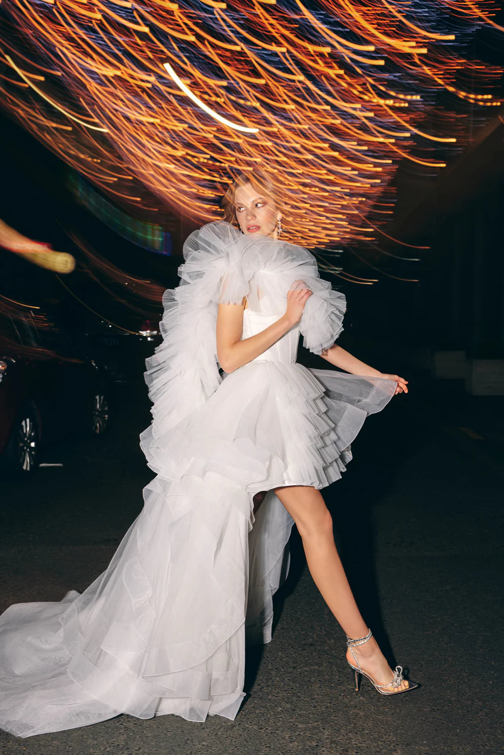 Robes de mariée courtes blanches pour femmes, sans bretelles, à plusieurs niveaux, avec traîne détachable, robes de mariée