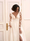 Morden Satin A Line Wedding Dresses V Neck FullSleeve Bridal Gowns Lace Appliques Pleat Vestidos Sweep Train Satin