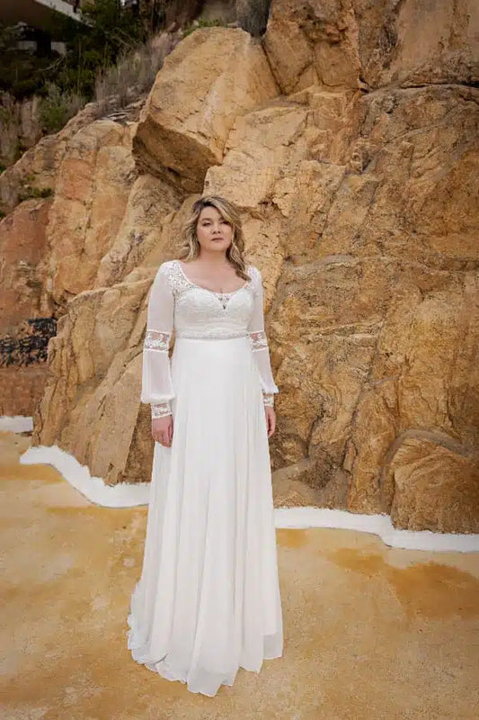 Pastrol Chiffon Wedding Dresses Plus Size Scoop Neck Long Sleeves Bride Gowns Applique Sweep Train A-Line Robe De Mariee