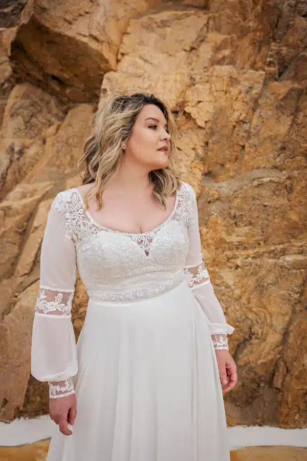 Abiti da sposa in chiffon pastrol per le maniche lunghe con scollo taglie forti