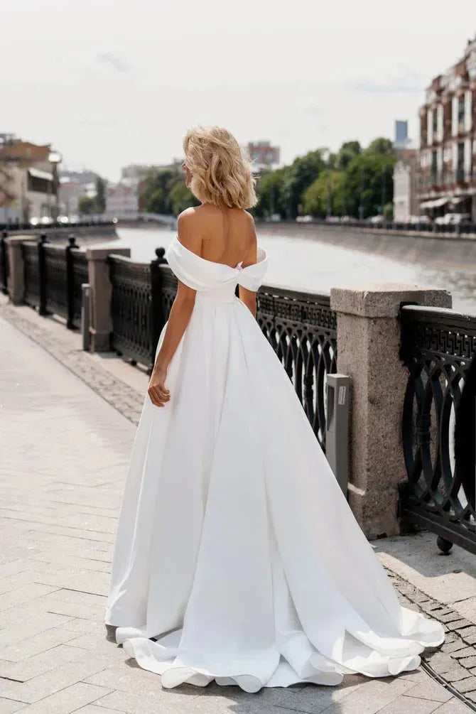 Off-Shoulder Pleats V-Neck Crepe A-Line Wedding Dress For Women Zipper Back Floor Length Bridal Gown Custom Msde White 20w