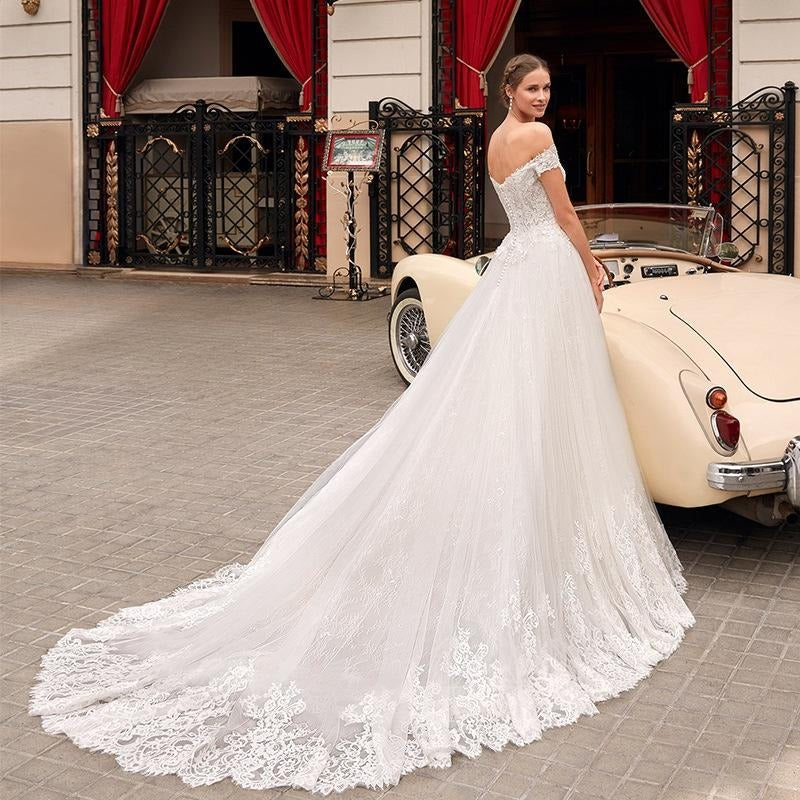 Popular Off Shoulder Wedding Dress V Neck Lace Appliques Tulle Court Train Bridal Dresses Marriage Gowns 2021