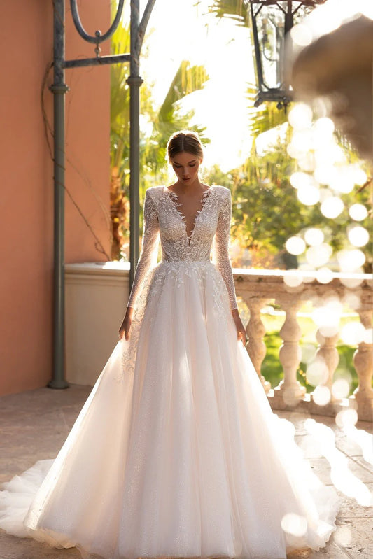 Abito da sposa boho in pizzo lucido una linea abiti da sposa in tulle a maniche lunghe