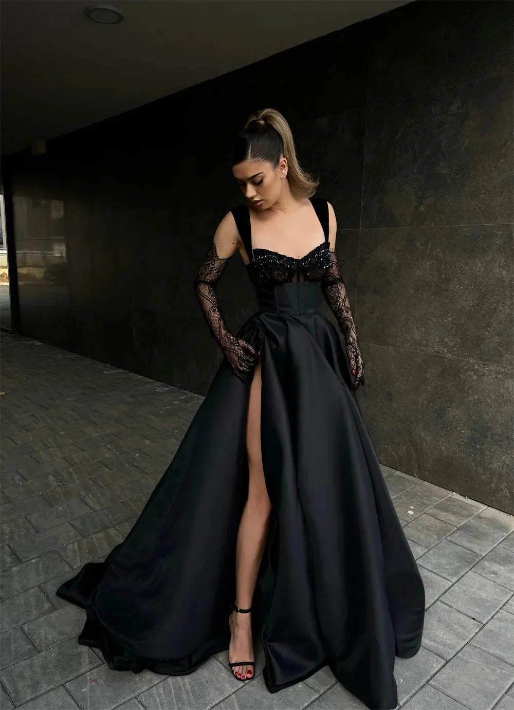 Gothic A-line Prom Dress Elegant Silk Satin Evening dress Sweep Tail فستان سهرة Sweet Spaghetti Strap Party Dresses Black