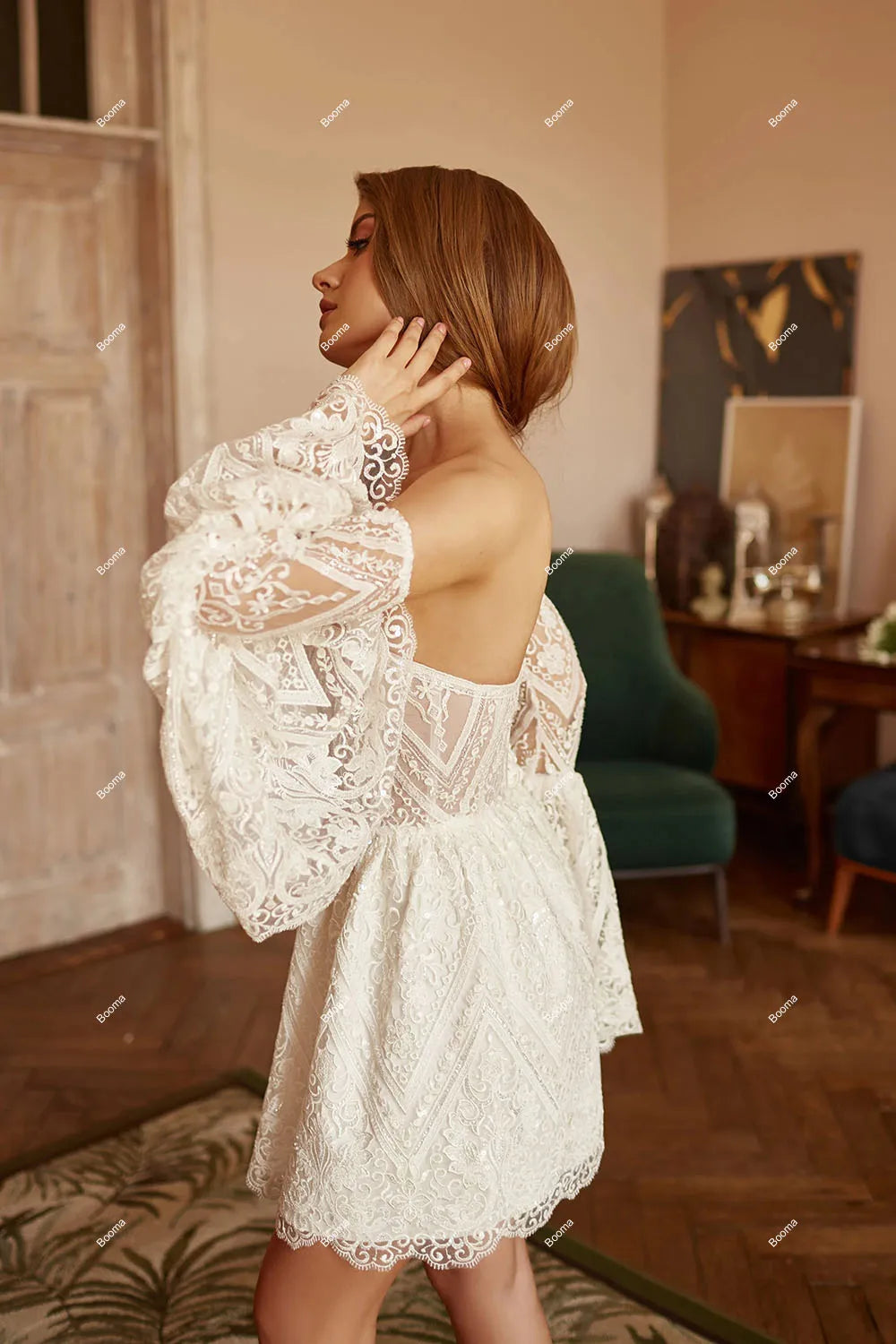 Spitzen Mini Hochzeitsfeier Kleider gegen Nacken-Flare-Ärmel kurze Abschlussballkleider A-Line-Schnürbrautkleid für Frauen Robe de Mariée