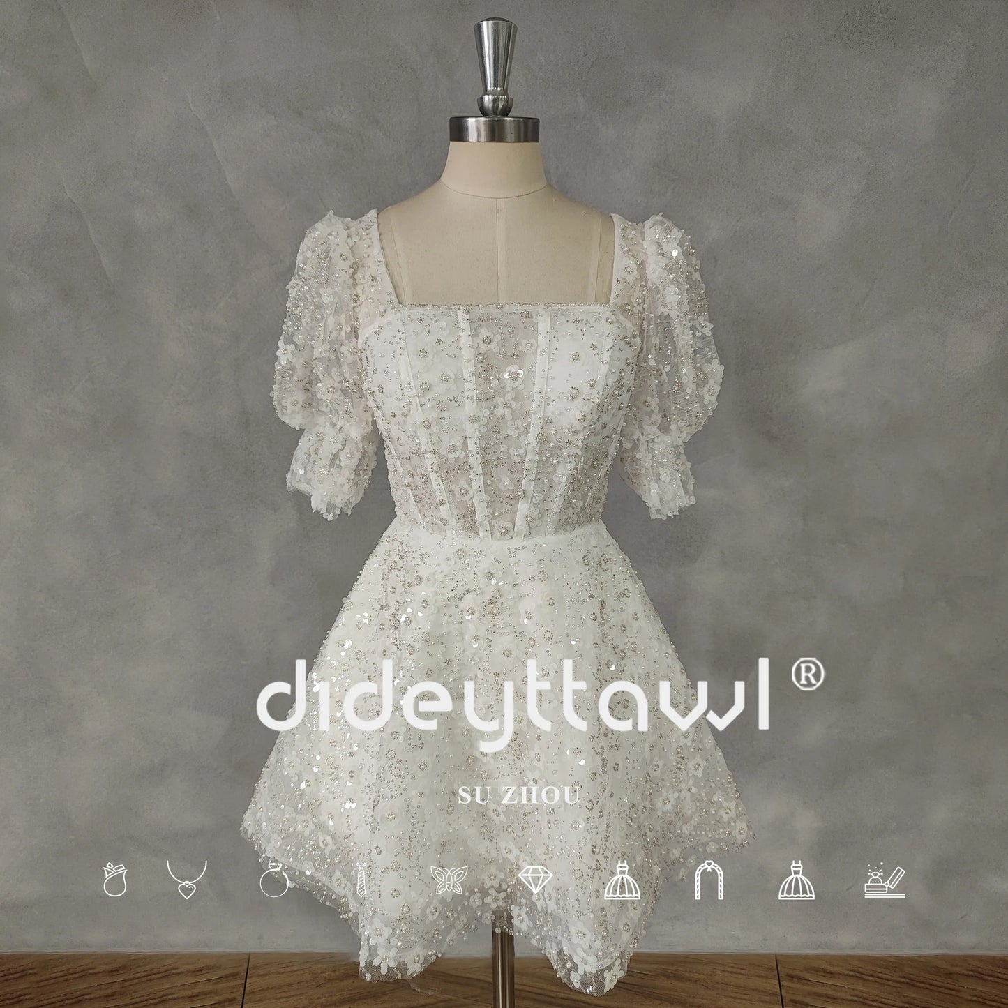 Puff rękawy kwadratowe aplikacje Tiul Mini suknia ślubna dla kobiet A-line zamek błyskawiczny