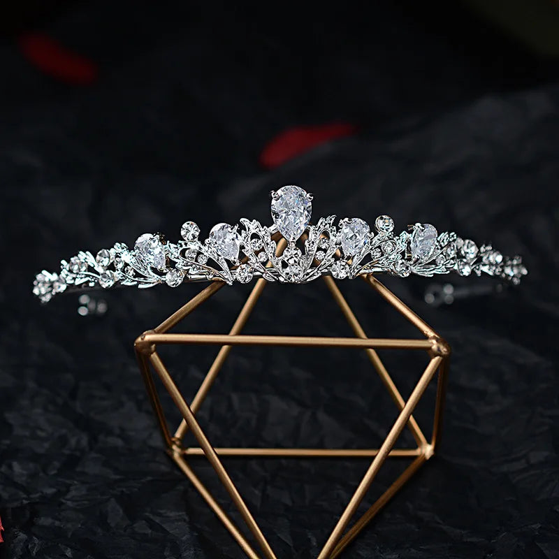 Bridal Tiara For Women Girl Zircon Small Princess Crowns Tiaras For Wedding Bride Birthday Party Prom Hair Jewelry Accessories as pic 2