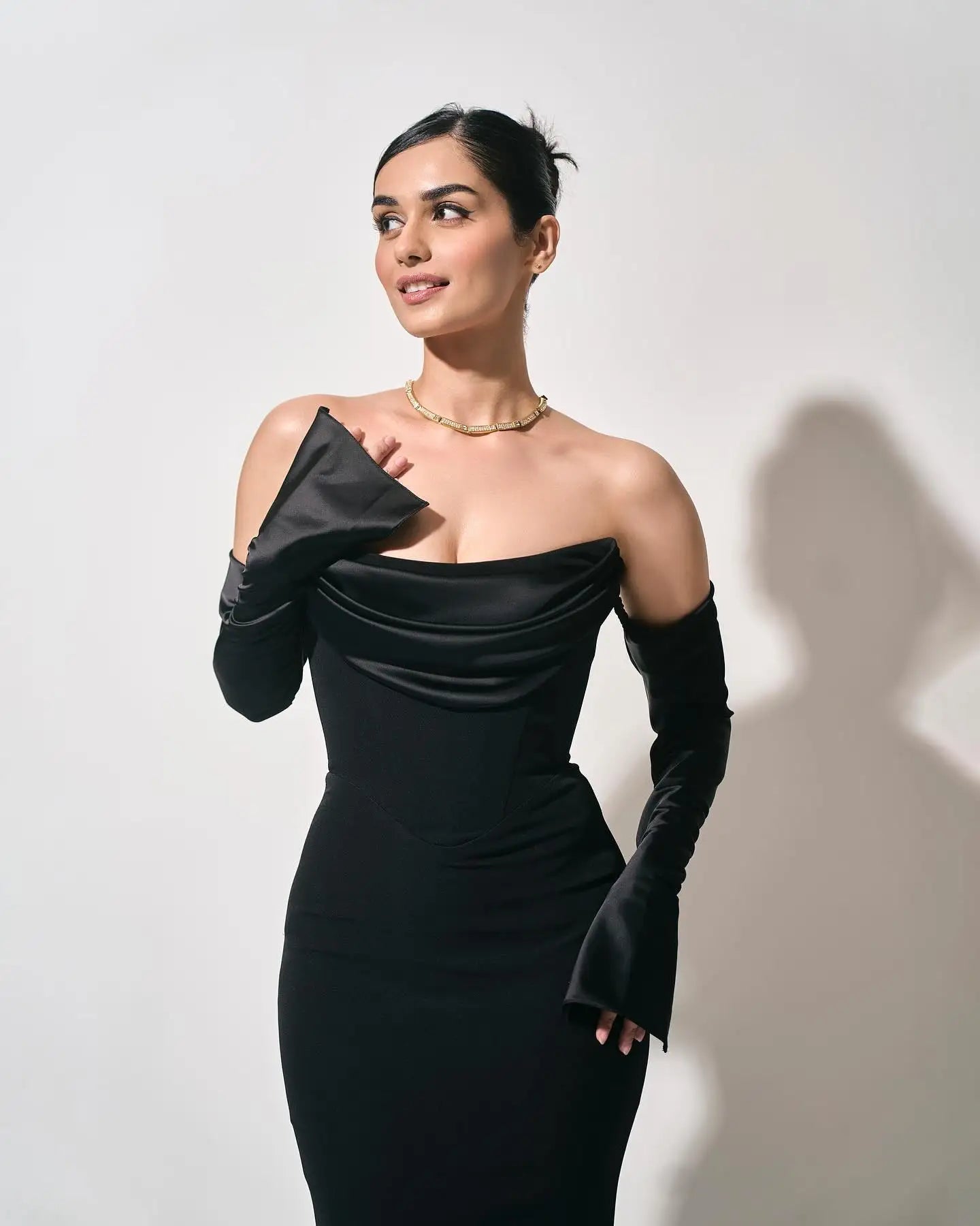 Sexy Off The Shoulder Long Sleeve Strapless Floor Length Dress Elegant Woman Wedding Party Vestido Celebrity Party