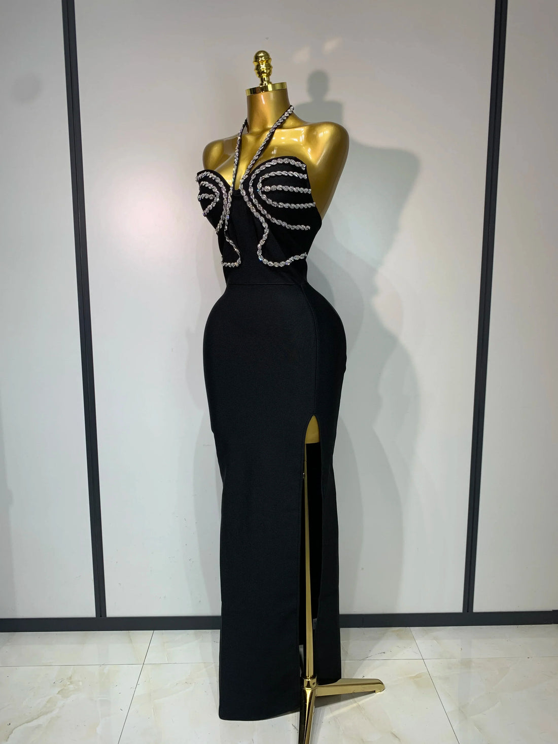 Women Sexy Halter Backless Shinning Crystal Bodycon Long Dress Celebrate Birthday Elegant Evening Party Dress Wedding Guest Gown black