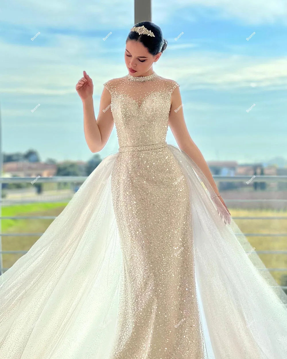 Gaun Pengantin Putri Duyung Glitter Elegan Gaun Pesta Pengantin Backless Tinggi untuk Wanita Pengantin Prom Gaun Prom Dengan Kereta