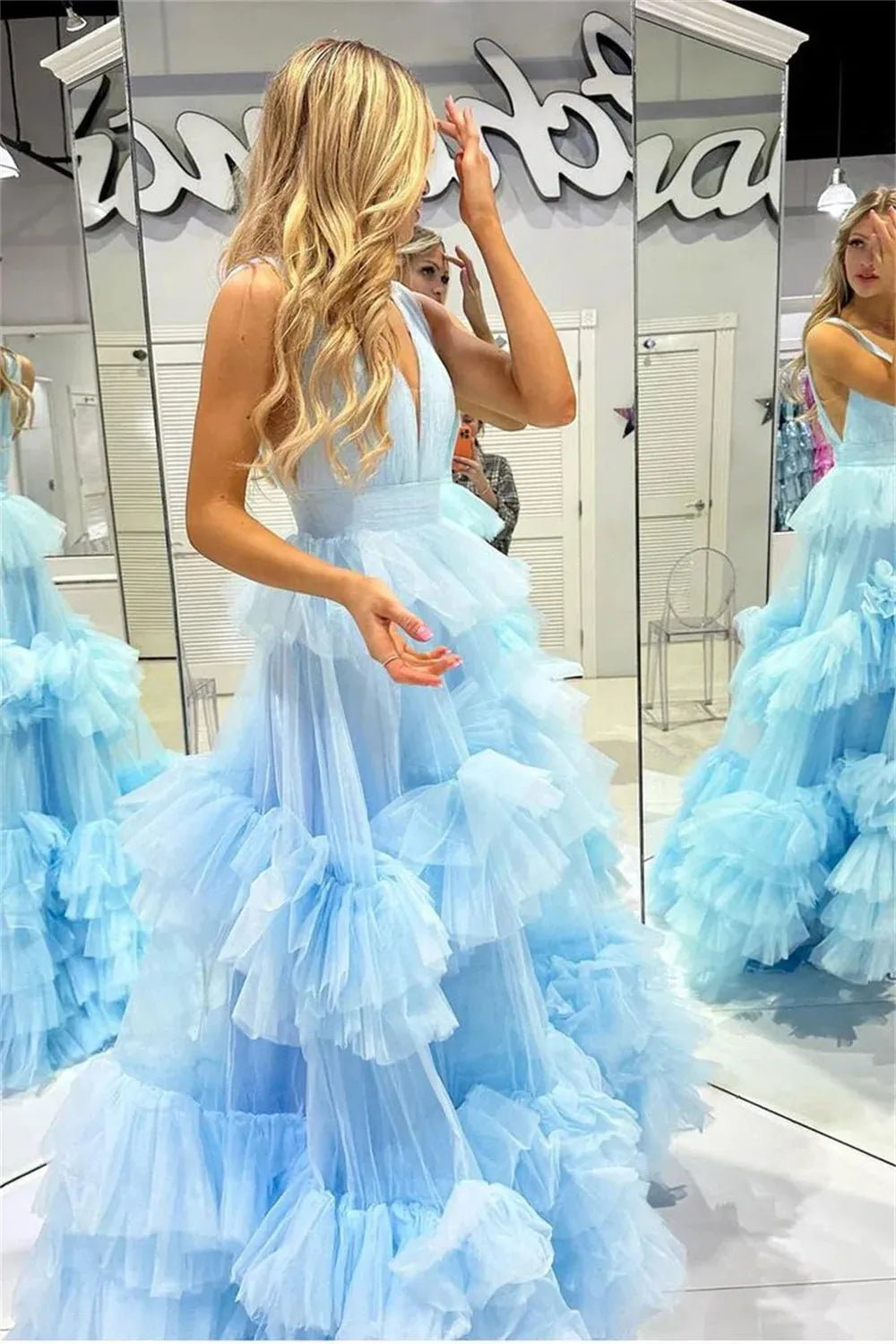 Sky Blue V-neck Prom Dresses Multilayer Tulle A-line فساتين السهرة Elegant Sleeveless Floor-Length vestidos verano moda as pic