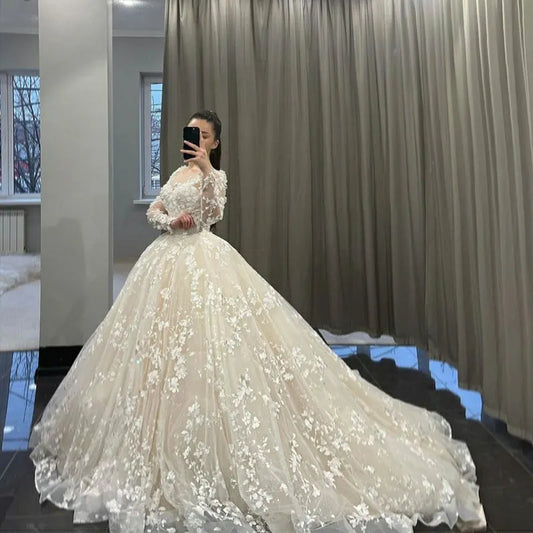3D فساتين الزفاف الدانتيل 3D الدانتيل كم طويل يزين فستان العروس خمر يزين أثواب الزفاف