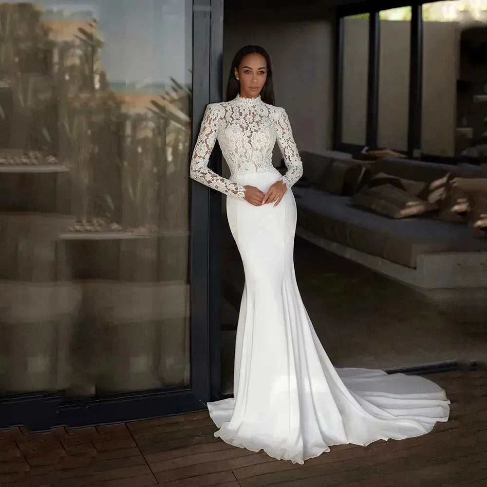 Gorgeous Satin Lace Sweetheart Mopping Wedding Dresses Exquisite Long Sleeves Bridal Gowns Backless Appliques Sweep Train Beach 14w Satin