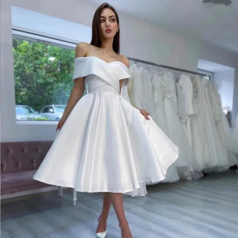 Wholesale Simple Wedding Dress Satin Off The Shoulder Knee Length White Bridal Gown for Women Summer Beach Robe De Maire 14w