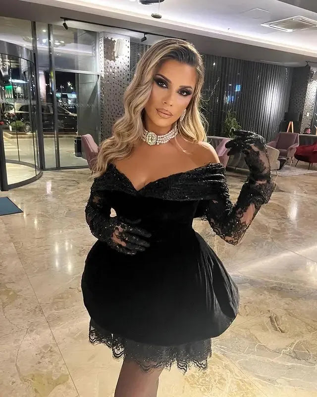 Black Lace Velvet Short Cocktail Dresses with Gloves Off the Shoulder Mini Length Prom Gown Customized Formal Party Dress 2024 Black