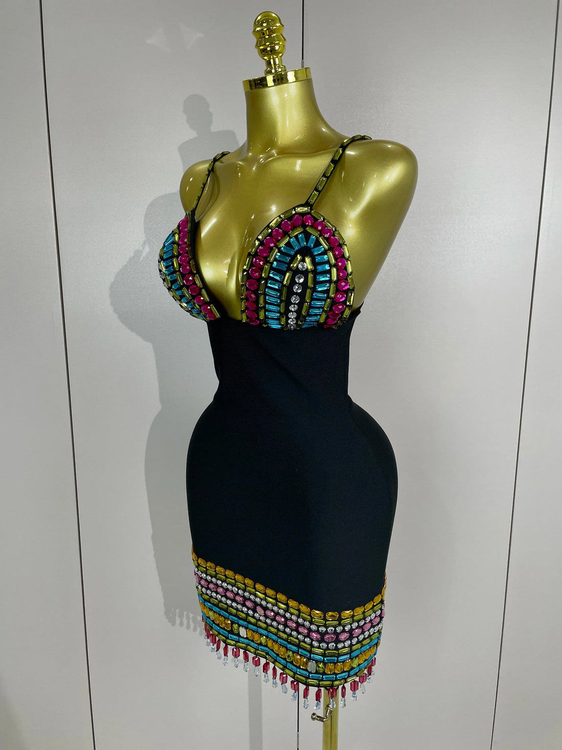 Sparkly Colorful Diamonds V Neck Black Bodycon Bandage Dress Celebrity Elegant Evening Club Party Luxury Birthday Dresses black