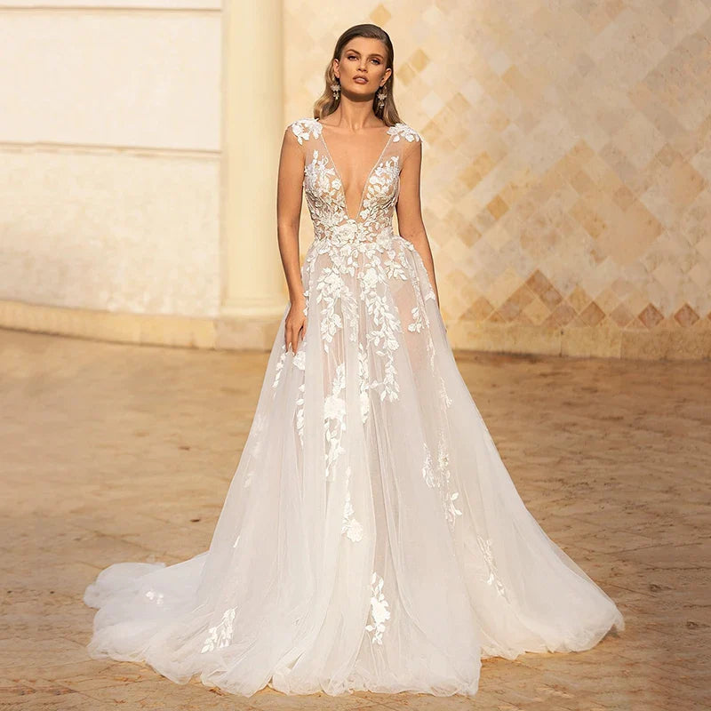 Elegant A-Line Wedding Dresses Deep V-Neck Appliques Long Bridal Dress Boho Beach Wedding Prom Ball Gowns Customized