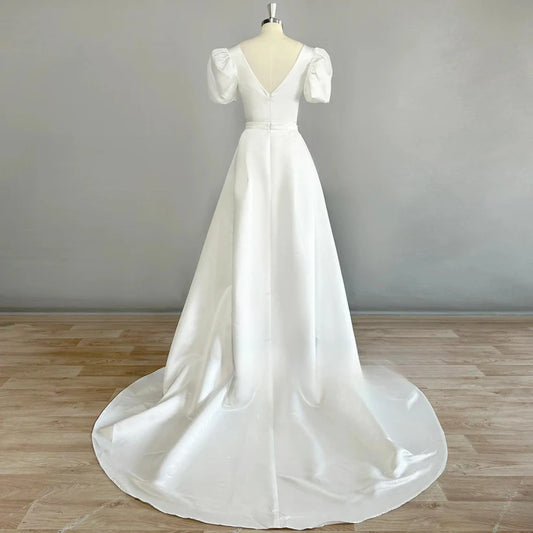 Short Puff Sleeves Satin Elegant Short Wedding Dress Detachable Train V Neck Mini Length Bridal Gown