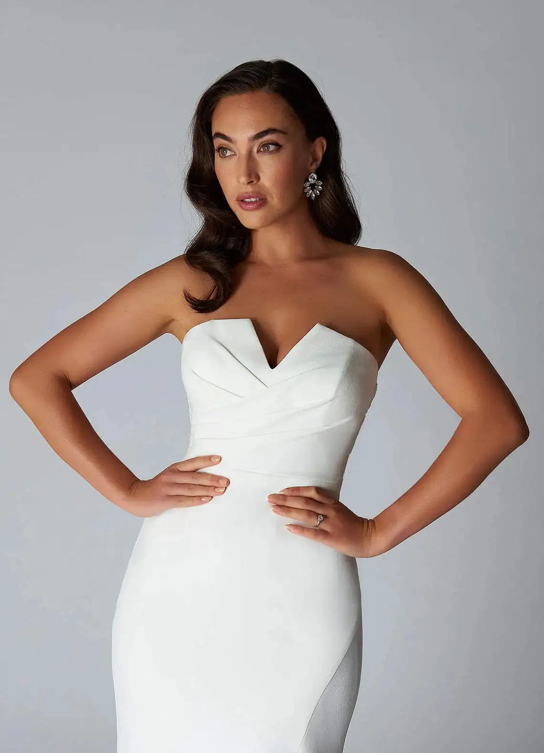 Elegant V-neck Pleat Lace Back Satin Sheath Wedding Dresses Side Slit Custom Made Vestido De Noival