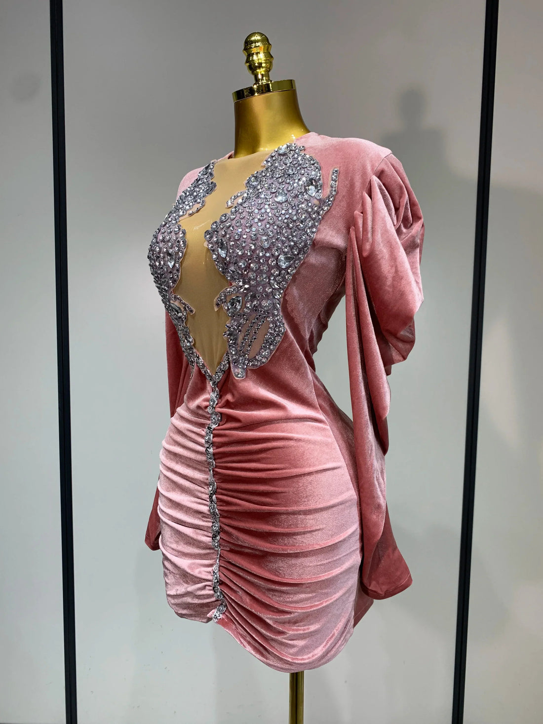 Luxury Birthday Dress Sparkly Crystals Sexy Mesh Velvet Short Dress Women Elegant Evening Party Nightclub Stage Costume Pink