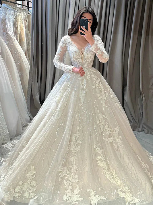 V Hals Prinzessin Brautkleider Eine Linie Langarm angewandte Spitzenbrautkleid elegant glänzende bescheidene Braut Hochzeitskleider