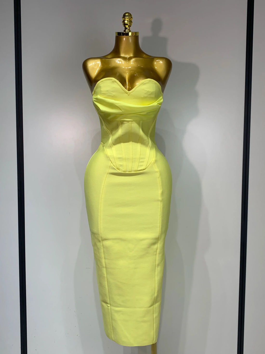 Newest Women Strapless Sexy Yellow Stretch Bodycon Bandage Dress Elegant Evening Party Luxury Birthday Celebrity Prom Gown Yellow