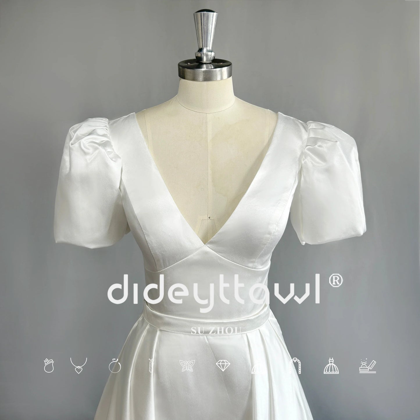 Krótkie puff rękawy satynowe eleganckie krótkie sukienki ślubne Odłączany pociąg v szyja mini długość suknia ślubna