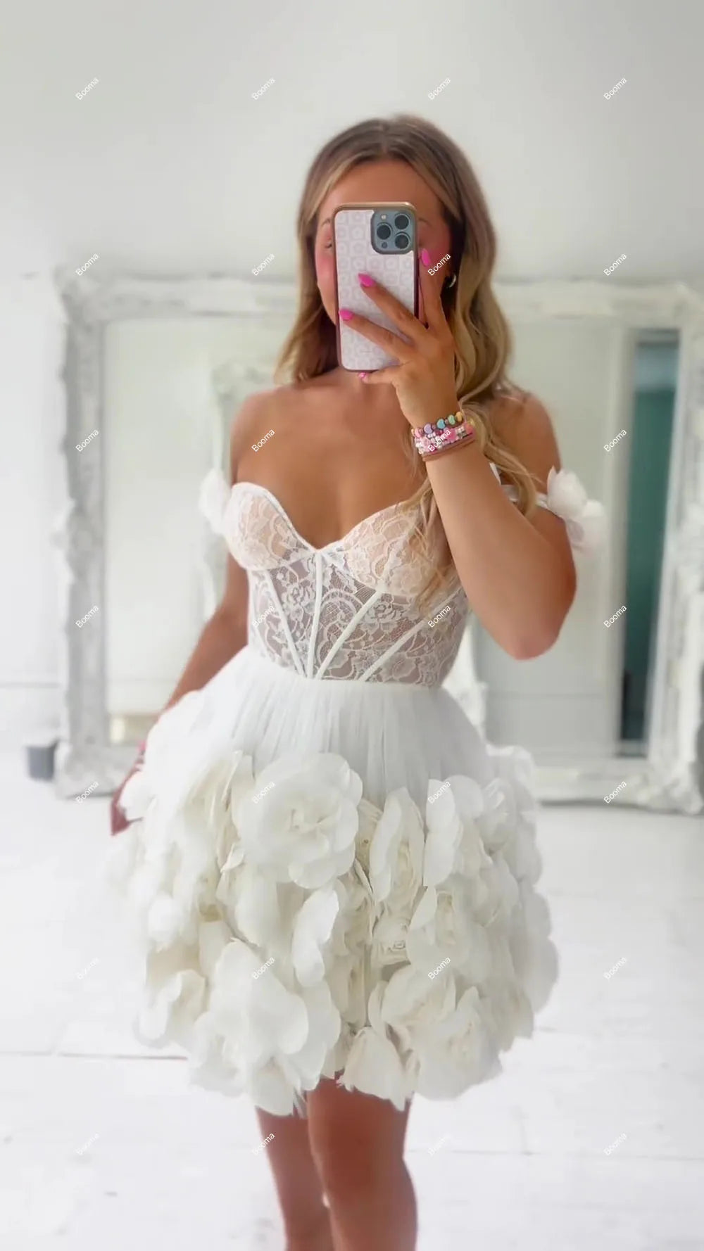 Pakaian Pesta Perkahwinan Putih 3D Putih dari bahu Mini Pengantin Gaun Prom untuk Womens A-Line Short Bridemaids Dress