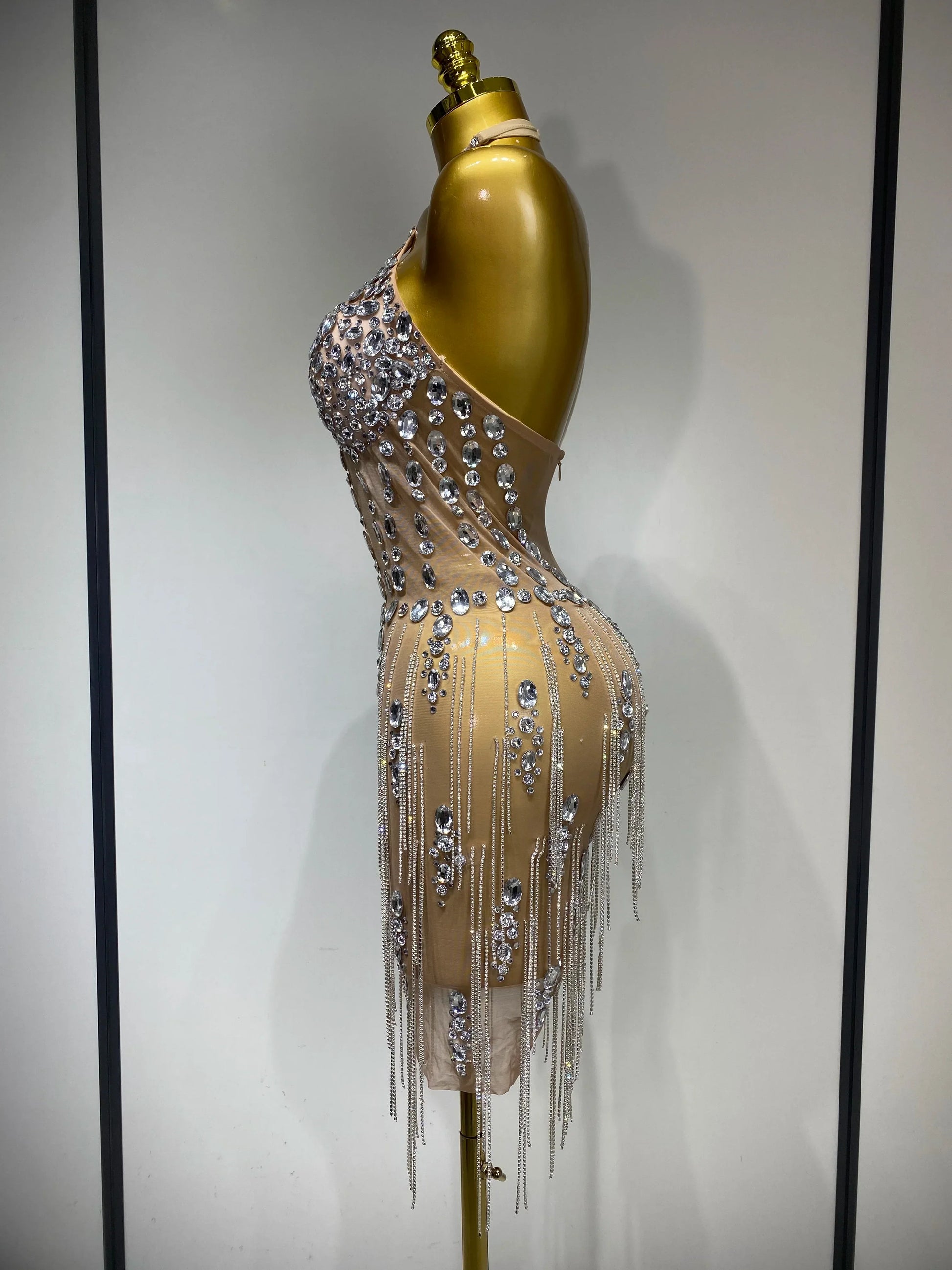 Luxury Rhinestone Evening Party Dress Women Sexy Halter See Through Mesh Luxury Birthday Gowns Nightclub Singer Stage Outfit